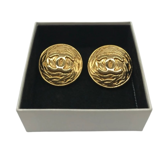 Chanel Baroque Embellished CC Clip-On Earrings - Picture 2 of 4